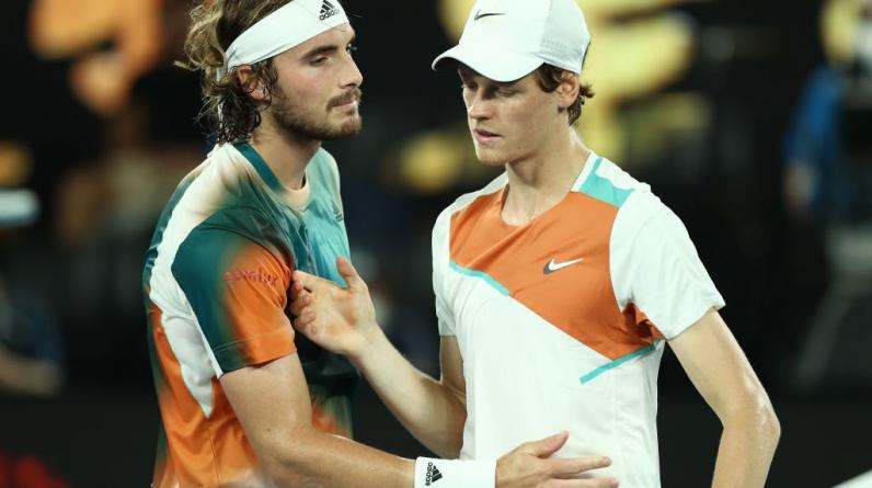 Циципас победил Синнера и вышел в 1/2 финала Australian Open
