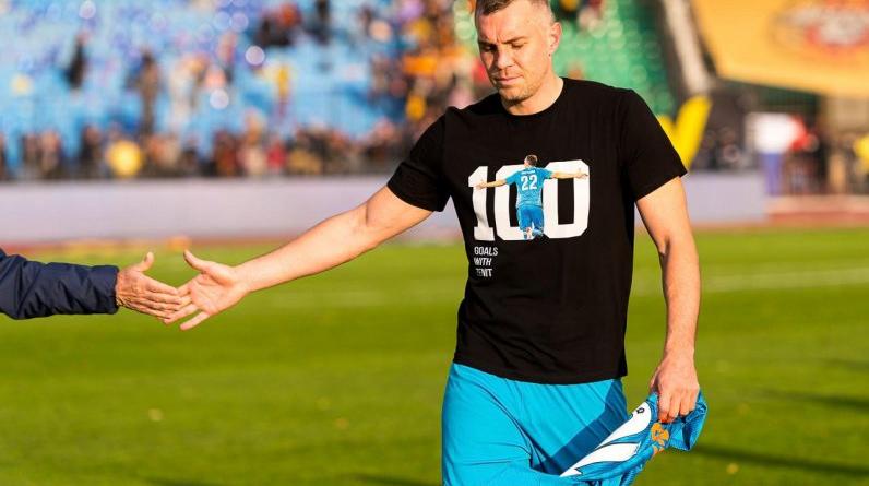 Дзюба играет центрального защитника в товарищеском матче с «Жилиной»