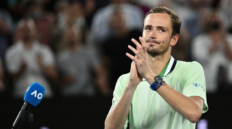 Евгения Медведева отреагировала на выход Даниила Медведева в финал Australian Open-2022