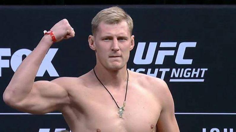 Объявлена официальная дата боя Волкова с Аспинэллом на турнире UFC в Лондоне