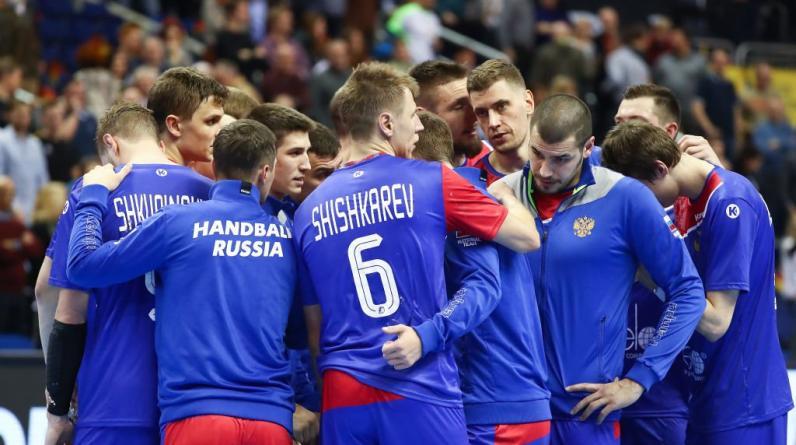 Сборная России проиграла Испании и потерпела третье кряду поражение на Чемпионате Европы