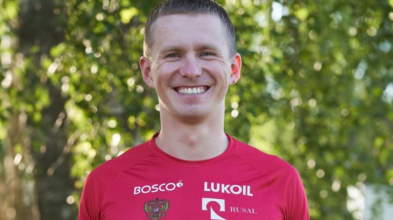 Российский лыжник Спицов завершил свою эстафету с отрывом в 45 секунд от конкурентов