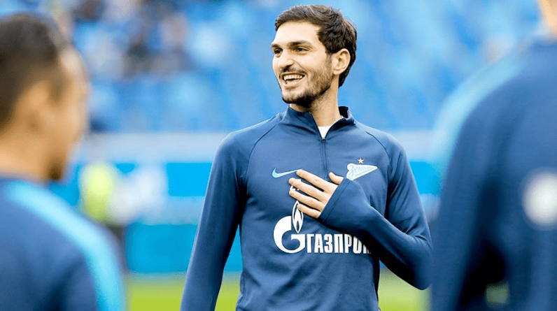 Агент Оздоева ответил на вопрос о будущем игрока