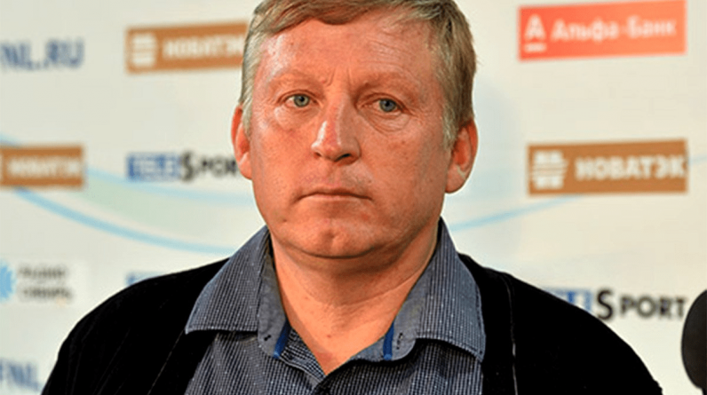 Осинькин: Пиняеву рановато уходить из «Крыльев Советов» в большие клубы