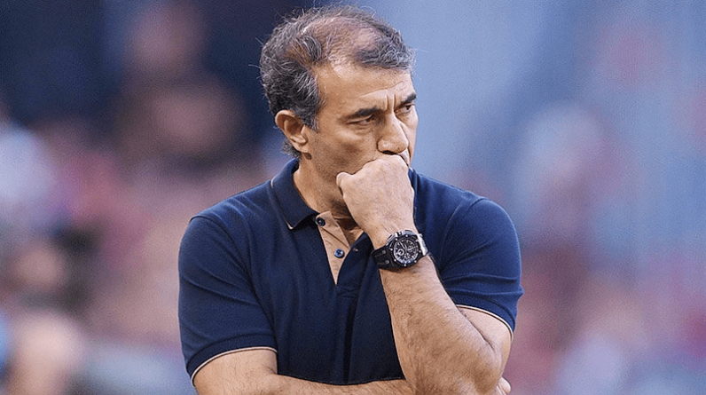 Рахимов оценил перспективы Дзюбы в «Црвене Звезде» Рахимов оценил перспективы Дзюбы в «Црвене Звезде»