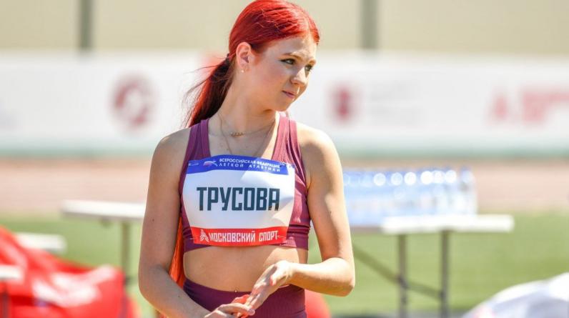 Трусова дебютировала в прыжках в длину. Что из этого вышло? (ВИДЕО)
