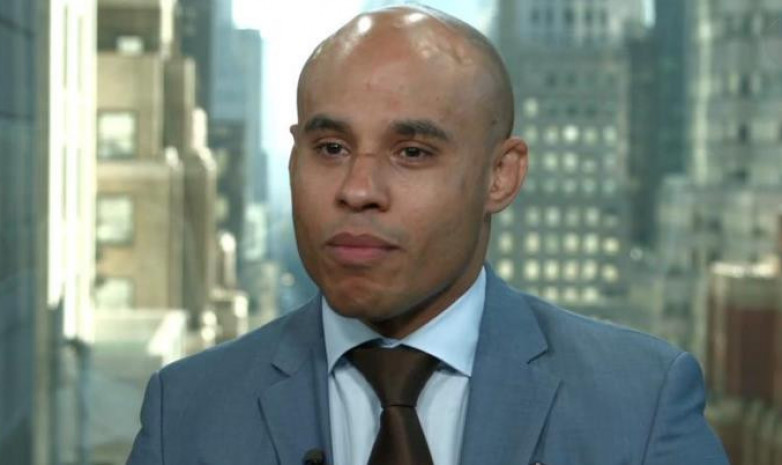 Абдель-Азиз о Ковингтоне: «Единственный раз, когда ты промолчал, это бой, в котором Камару сломал тебе челюсть»