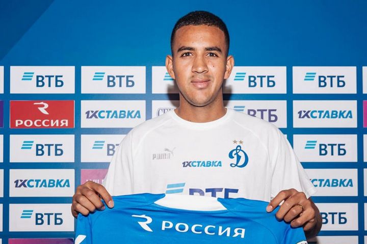 Агент Роберто Фернандеса: «Он точно останется в «Динамо» и не планирует никуда уходить летом» Агент Роберто Фернандеса: «Он точно останется в «Динамо» и не планирует никуда уходить летом»