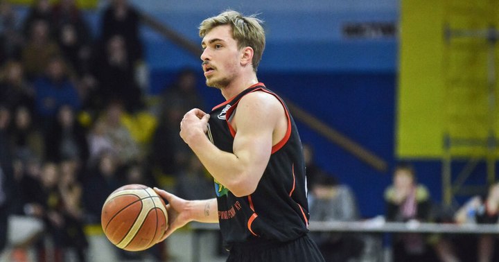 Александр Ганькевич продлил соглашение с «Нижним Новгородом» на два года