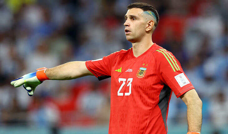 Мартинес о свисте в адрес Месси: «Я бы пригласил его в «Астон Виллу»