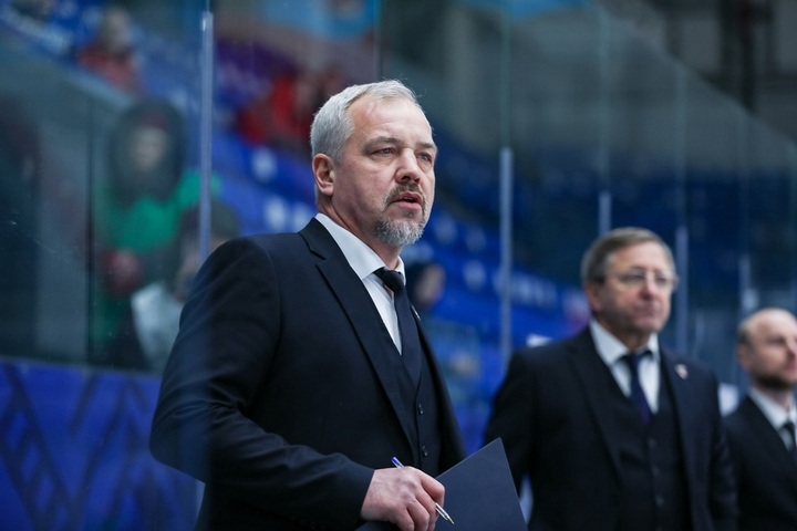 Олег Наместников: «Я за то, чтобы девочки у нас обучались хоккею вместе с мальчиками. Ребята обладают другим игровым мышлением и сильнее физически, так что девчата будут за ними тянуться»