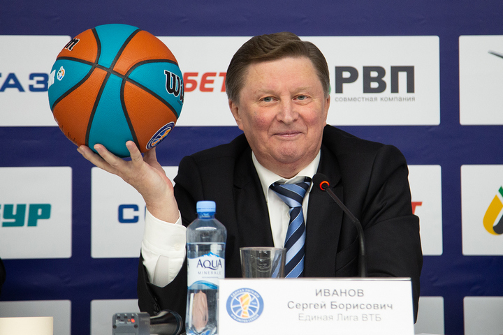 Сергей Иванов: «Не очень приятно, когда зрители ждут по две минуты, пока судьи рассуждают, от кого ушел мяч. Мы поменяем эту систему на новую»