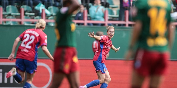 Женский ЦСКА победил «Локомотив» и возглавил турнирную таблицу Суперлиги Женский ЦСКА победил «Локомотив» и возглавил турнирную таблицу Суперлиги