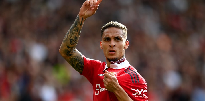 Антони обвинен в домашнем насилии и угрозах