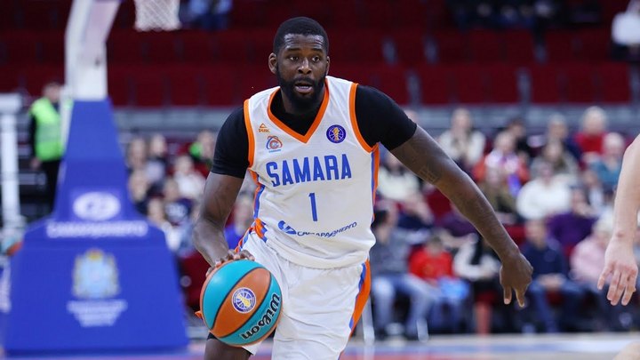 Форвард Джеймс Эннис покинул «Самару»