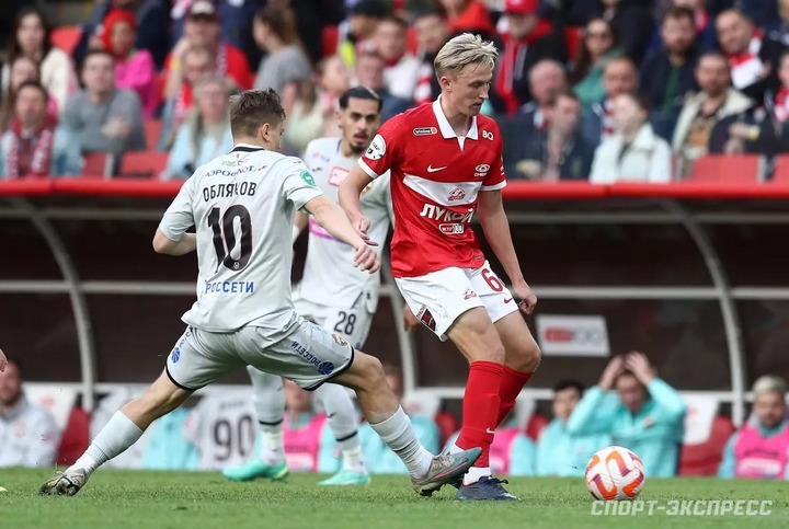 Хавбек «Спартака» Руслан Литвинов: «Дали возможность ЦСКА нас обойти»