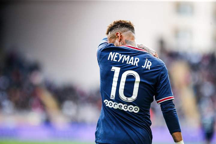 Хави: «Ценю Неймара как игрока, как друга, но он не входит в наши планы»