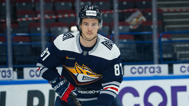 «Металлург» обменяет Николая Голдобина в «Спартак» на Данилу Квартальнова