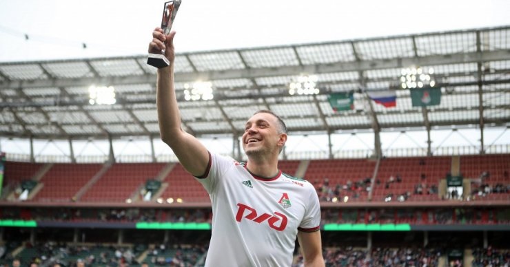 От немецкого краха до успеха Дзюбы. За последние годы «Локомотив» стал середняком