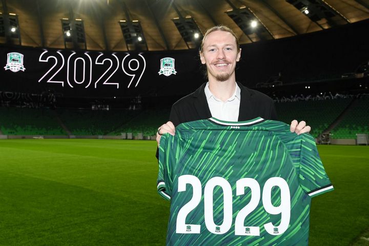 Матвей Сафонов продлил контракт с «Краснодаром» до 2029 года