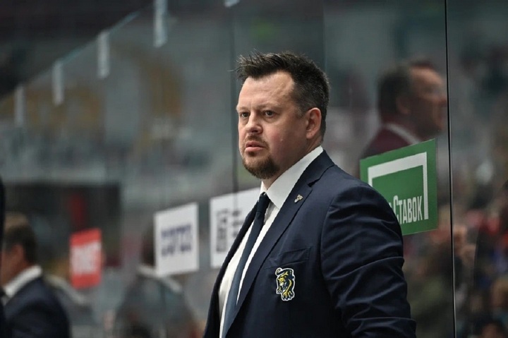 Дмитрий Кокорев покинул пост главного тренера «Сочи»