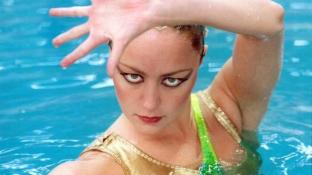 5-кратная чемпионка ОИ Давыдова покинула России. Реакция на ее поступок