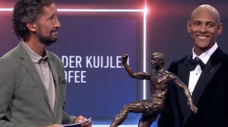 Аллер появился на публике после первого кура химиотерапии. Форвард «Боруссии» борется с раком