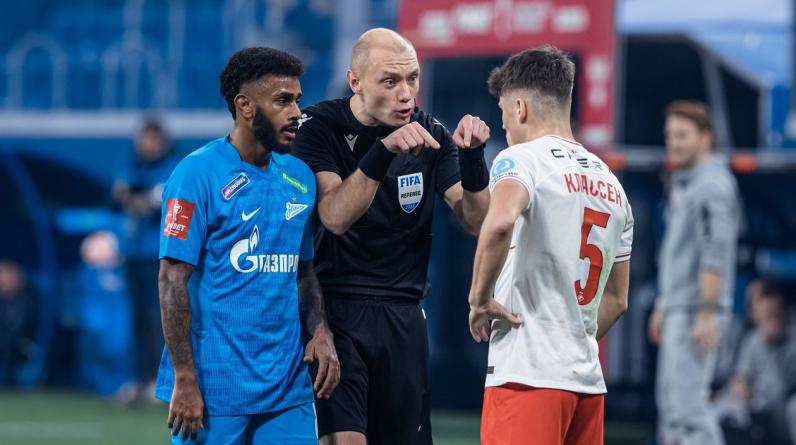 Божович заявил, что «Зенит» и «Спартак» пользуются привилегиями у судей