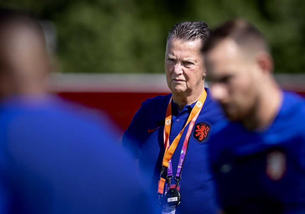 Луи ван Гал на тренировке Нидерландов