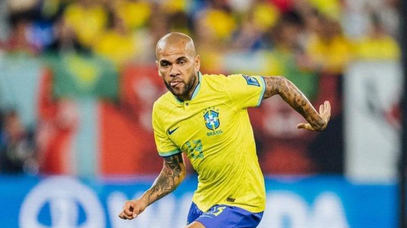 Дани Алвеса подозревают в сексуальных домогательствах. Футболист все отрицает