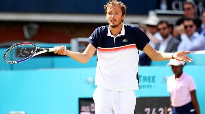 Медведев уступил звание первой ракетки России Рублеву. Кафельников считает, вернуться будет сложно