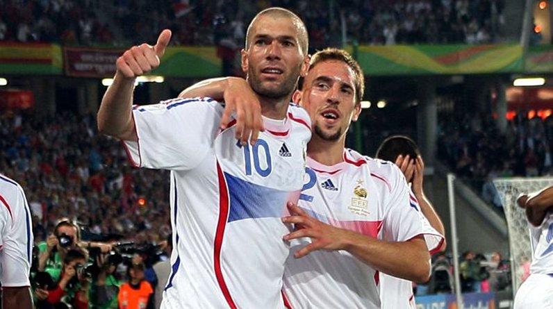 Доменек рассказал, как Рибери бросил снежком в Зидана: «Вот же дерьмо, подумал я и замер»