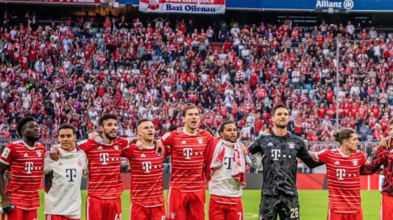 Фаны «Баварии» выступили против ЧМ в Катаре: «Вам должно быть стыдно»