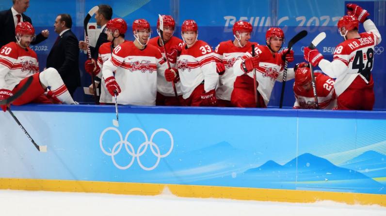 Форвард сборной Дании Йенсен заявил, что команда способна обыграть Россию