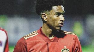 Гайя не сыграет на ЧМ. Вместо него вызван парень, который вытеснил Альбу из старта «Барсы»