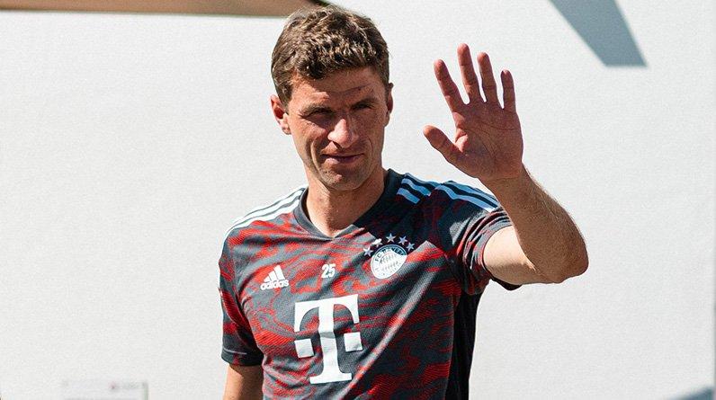 Хакер взломал сайт «Баварии» и получил за это футболку с автографом Мюллера. Что?