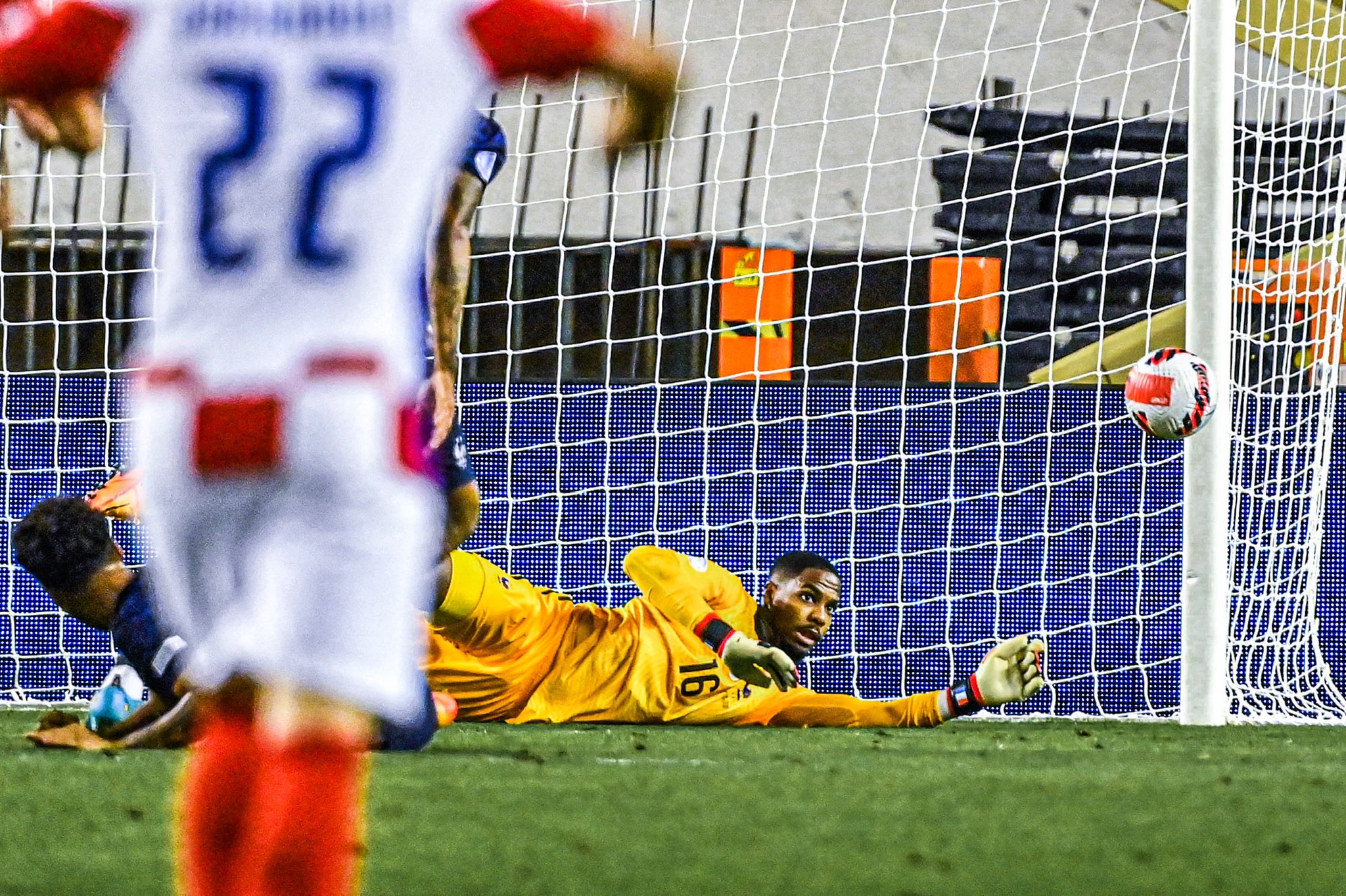 Майк Меньян