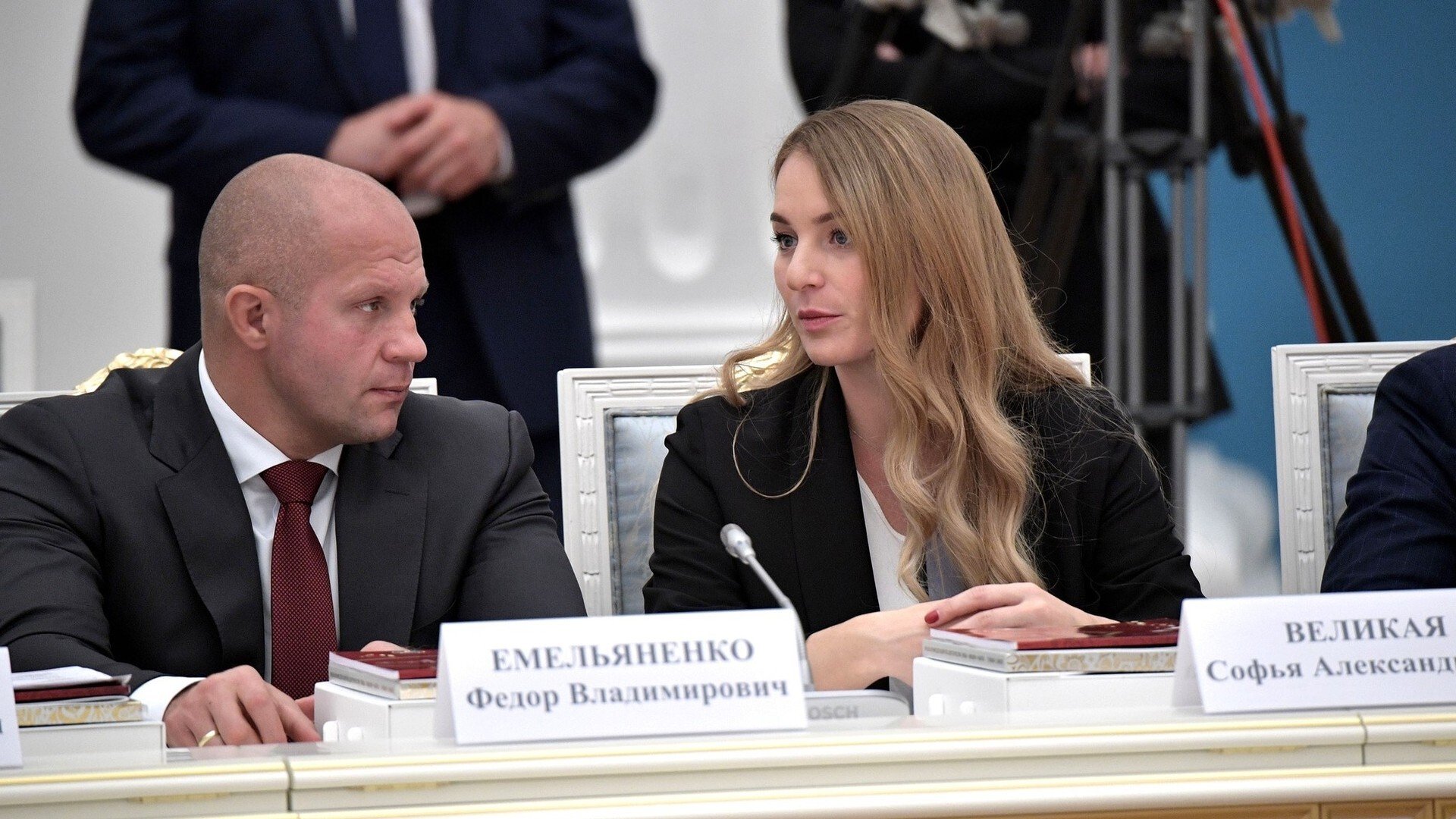 «Конечно, трагедия». Емельяненко высказался о событиях 1917 года