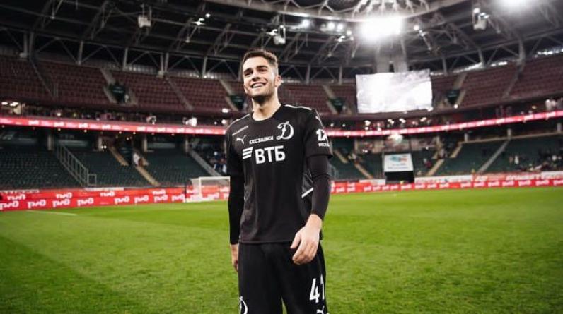 Корнеев сказал, что 2 итальянских клуба просматривали Захаряна. Один из них – «Интер»