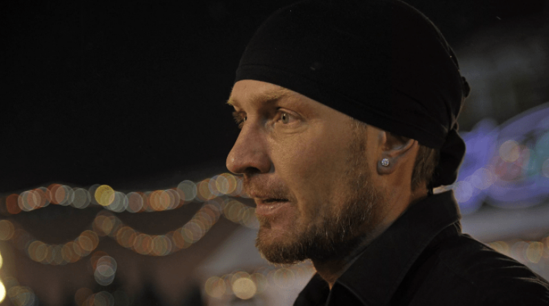 Костомаров чувствует себя лучше, но у экс-фигуриста сохраняется сепсис в легких