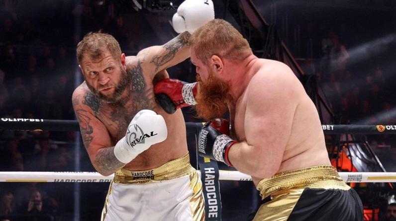 «Куда ветер – туда и задницу направляют». Емельяненко ответил критикам после боя с Дациком