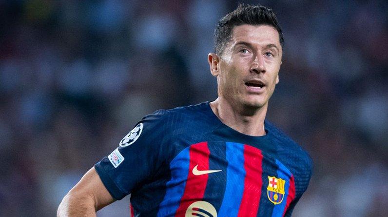 Левандовский зашел в раздевалку «Баварии» и поздравил экс-одноклубников с победой над «Барсой»