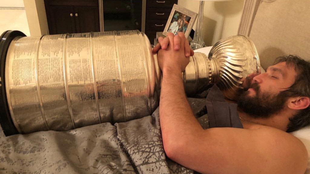 Александр Овечкин с Кубком Стэнли