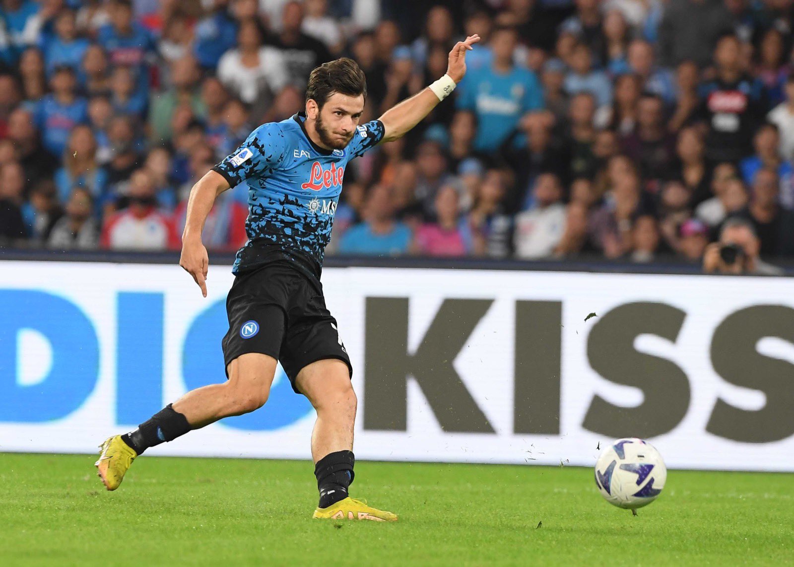 Хвича Кварацхелия