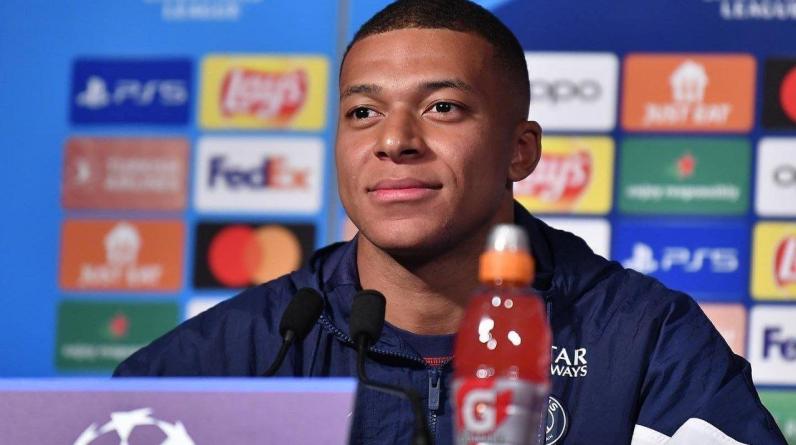 Мбаппе окончательно разругался с «ПСЖ». Француза не отпустят в Мадрид, но нашелся другой вариант