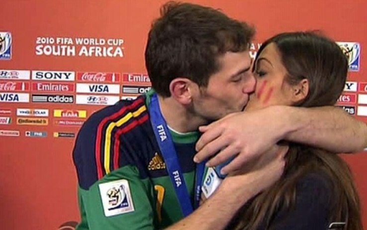 Икер Касильяс и Сара Карбонеро