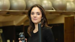 «Меня можно назвать болельщицей «Динамо». Медведева побывала на футболе