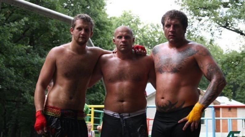 Младший брат Емельяненко пошел служить