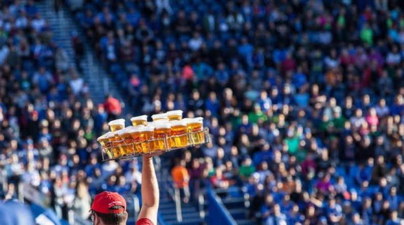 На чемпионате мира в Катаре появятся вытрезвители. Туда будут отправлять самых буйных болельщиков