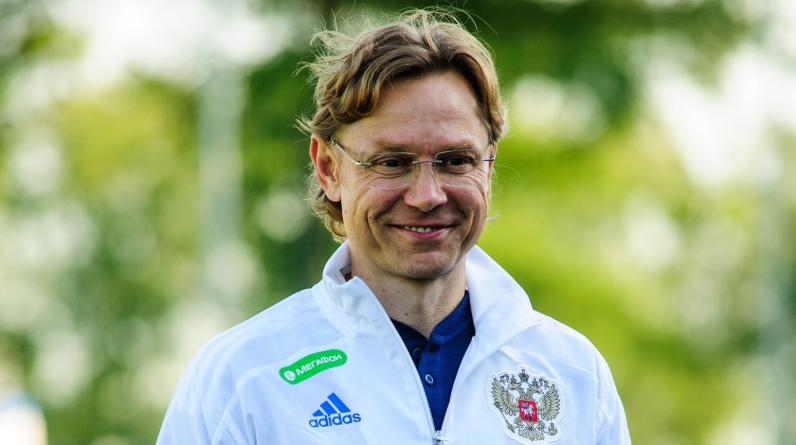 Организаторы звали Карпина на матчи ЧМ-2022. Что ответил коуч России?